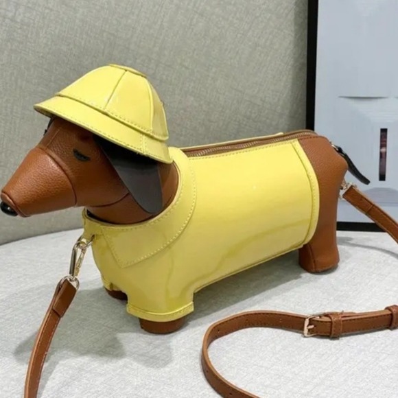 Brand New Shoulder strap  Yellow and Brown Dog-Shaped Pet Carrier - Picture 1 of 9
